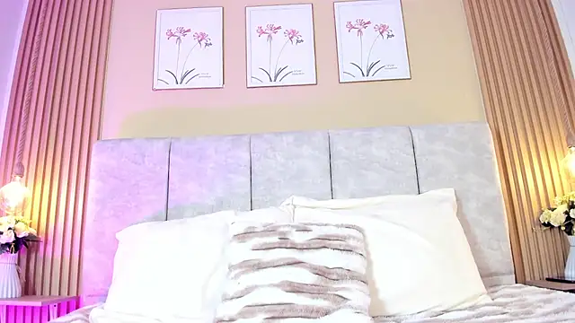 cherlyn 1 online show from April 18, 2026, 1:15 pm