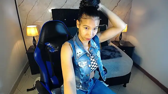 Snapshot of hasley_cute chatting on May 6, 2026, 7:30 pm hasley cute online show from May 6, 2026, 7:30 pm