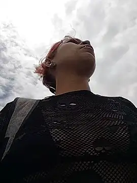 Mia 0-4 online show from April 12, 2026, 4:34 pm