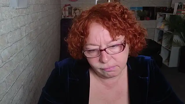 Snapshot of Fara_Flutte chatting on April 16, 2026, 6:14 am Fara Flutte online show from April 16, 2026, 6:14 am