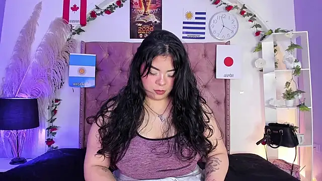 ROSELEI  online show from July 18, 2026, 5:33 am