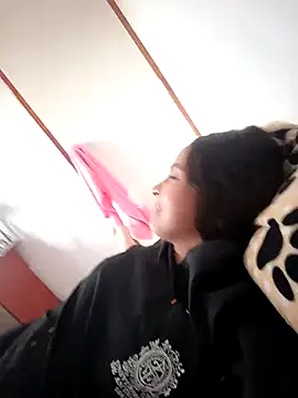 Snapshot of Sexy_cloee_outdoors chatting on April 8, 2026, 5:57 pm Sexy cloee outdoors online show from April 8, 2026, 5:57 pm