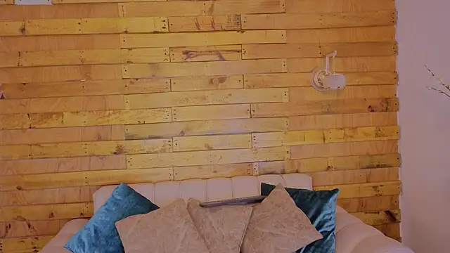 Snapshot of jack_shine chatting on April 14, 2026, 2:17 am jack shine online show from April 14, 2026, 2:17 am