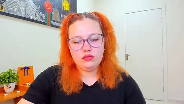 Aillia-Rous online show from July 19, 2026, 6:28 am