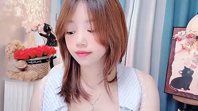 Lilababy00 online show from July 27, 2026, 4:52 am