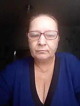 Snapshot of IngaLuna48 chatting on April 15, 2026, 5:58 am IngaLuna48 online show from April 15, 2026, 5:58 am