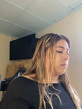  BellaSmith  online show from June 24, 2026, 2:49 pm
