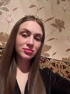AlinaLove3213 online show from April 24, 2026, 7:38 pm