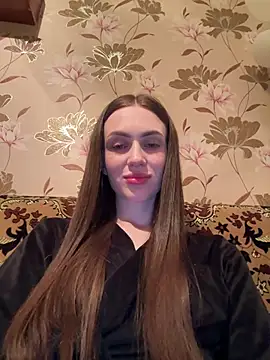 AlinaLove3213 online show from May 28, 2026, 7:55 pm