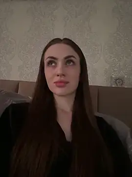 AlinaLove3213 online show from May 30, 2026, 4:59 pm
