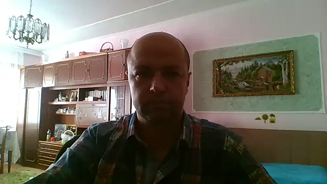 Snapshot of Luceriusbigass chatting on September 19, 2025, 2:40 pm Luceriusbigass online show from September 19, 2025, 2:40 pm