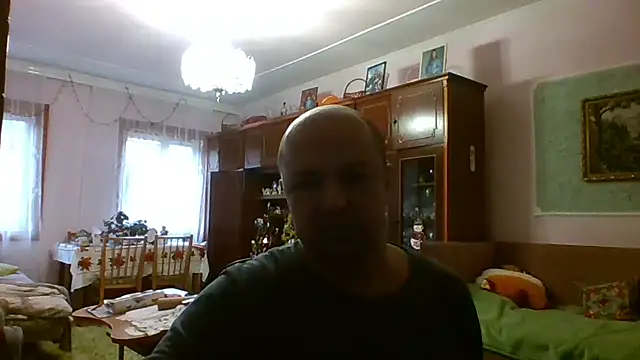 Luceriusbigass online show from December 21, 2025, 12:56 pm