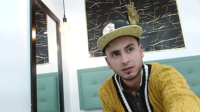 Snapshot of PowerLustX chatting on April 10, 2026, 3:34 am PowerLustX online show from April 10, 2026, 3:34 am