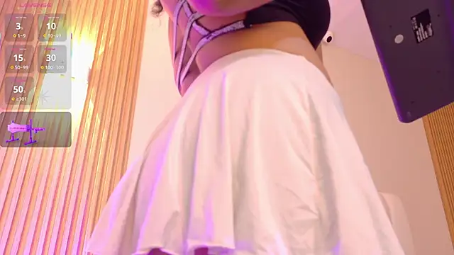 ValeriaJolie online show from May 31, 2026, 1:47 am