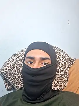 Snapshot of Frankito56 chatting on April 9, 2026, 8:09 am Frankito56 online show from April 9, 2026, 8:09 am