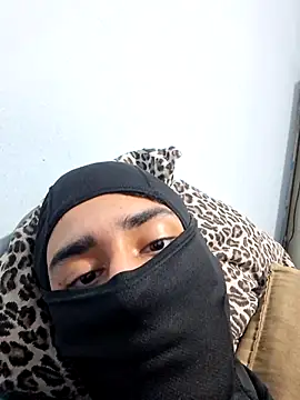 Snapshot of Frankito56 chatting on April 11, 2026, 4:39 am Frankito56 online show from April 11, 2026, 4:39 am