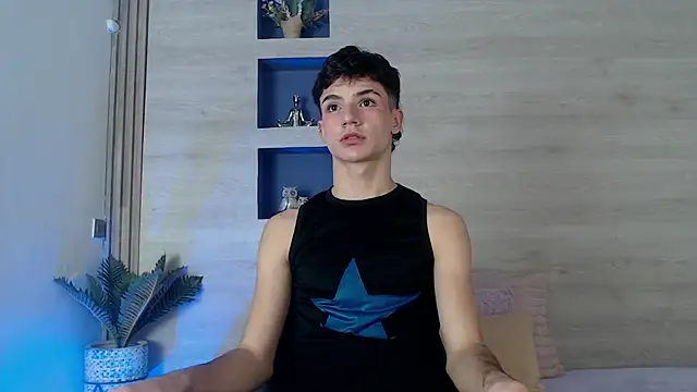 Logan Steel online show from July 28, 2026, 4:08 am