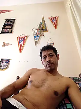 edulovee online show from April 15, 2026, 2:07 am