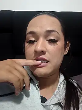 Snapshot of Kimberly_kings chatting on April 8, 2026, 2:22 am Kimberly kings online show from April 8, 2026, 2:22 am