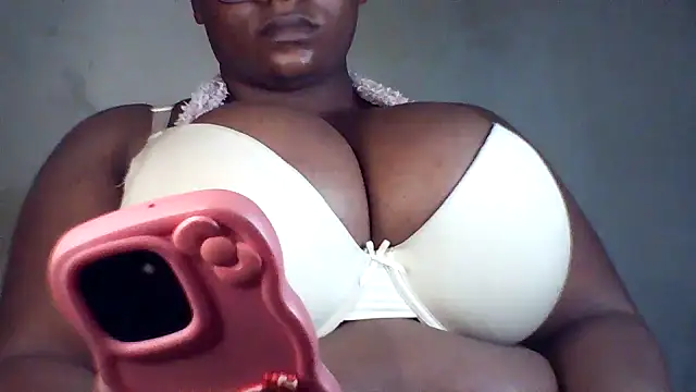 BooBusty901 online show from May 3, 2026, 12:38 am