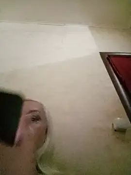 Julia20X online show from July 28, 2026, 5:45 pm