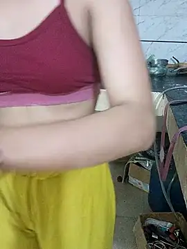 Baby-Doll  online show from May 29, 2026, 4:32 am