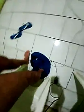 prazerarmando online show from April 14, 2026, 1:55 am