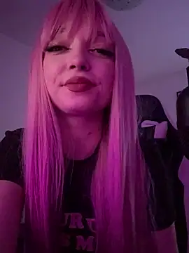 SweetCandyDoll online show from April 8, 2026, 7:03 pm