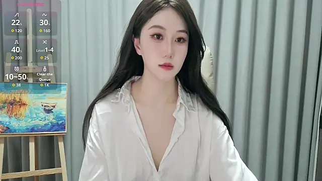 LUNYI-CC online show from May 28, 2026, 10:45 am