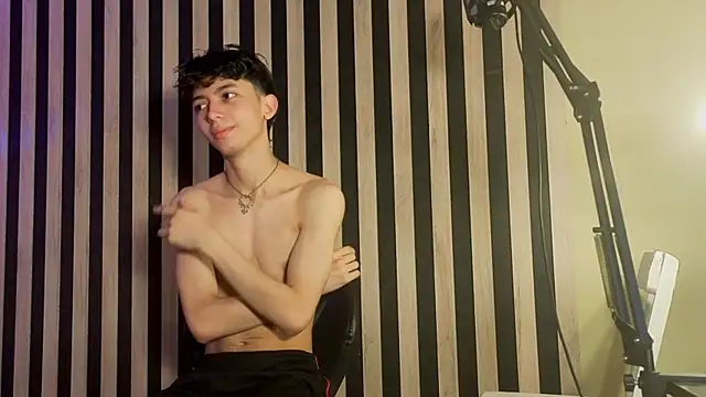 Twink Sebas7 online show from June 4, 2026, 12:11 pm