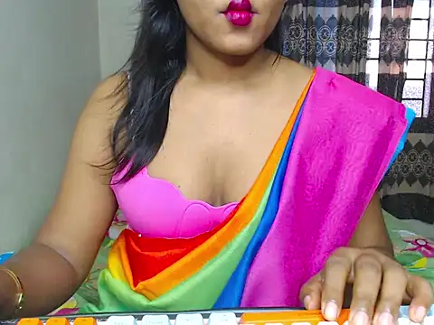 VelvetCoupleLive online show from July 28, 2026, 11:17 am