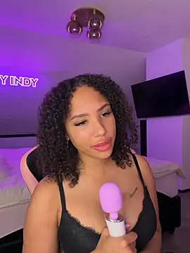 princessromyindy online show from April 16, 2026, 8:20 pm