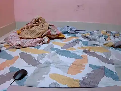 Trisha6269 online show from April 12, 2026, 2:00 pm