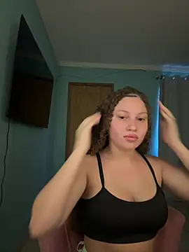 Snapshot of sophiiahot chatting on May 5, 2026, 11:40 am sophiiahot online show from May 5, 2026, 11:40 am