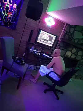 chronic vibez online show from July 26, 2026, 1:07 pm