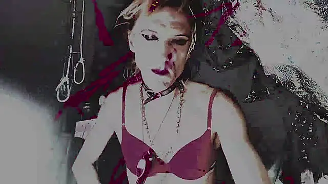 TgirlBrat online show from July 25, 2026, 1:36 am