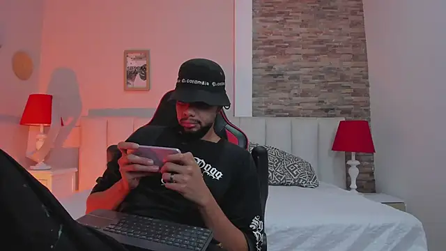 Snapshot of cero_khalifa chatting on May 27, 2026, 4:31 am cero khalifa online show from May 27, 2026, 4:31 am