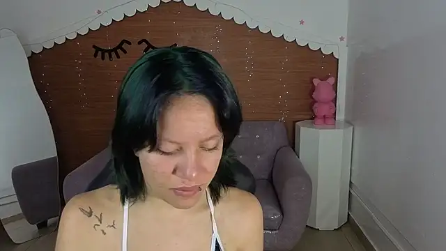 Snapshot of lewii_t chatting on April 9, 2026, 1:16 am lewii t online show from April 9, 2026, 1:16 am