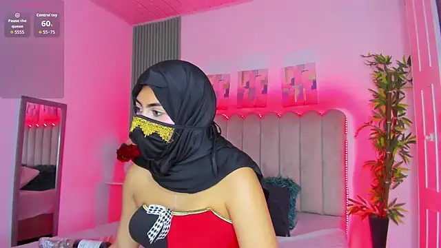 Layla amirah online show from May 5, 2026, 3:03 am