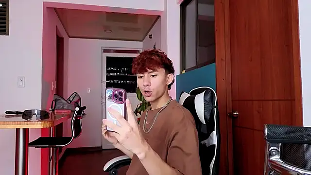 Ryan y tony online show from April 16, 2026, 6:52 pm