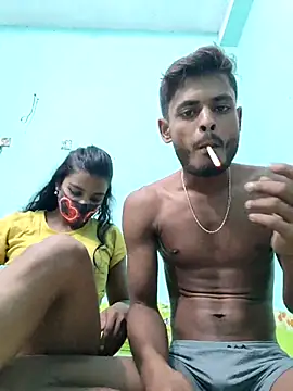 Snapshot of Hot-Couple4 chatting on May 3, 2026, 4:02 pm Hot-Couple4 online show from May 3, 2026, 4:02 pm