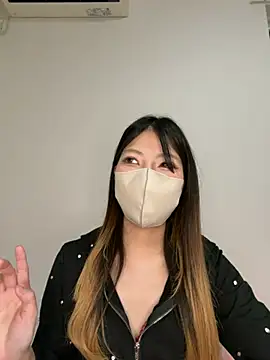 Snapshot of mii2222 chatting on April 16, 2026, 12:28 pm mii2222 online show from April 16, 2026, 12:28 pm