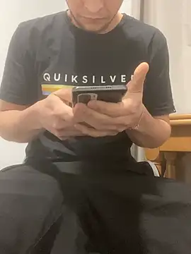 Snapshot of JuanF0304 chatting on April 11, 2026, 6:23 pm JuanF0304 online show from April 11, 2026, 6:23 pm