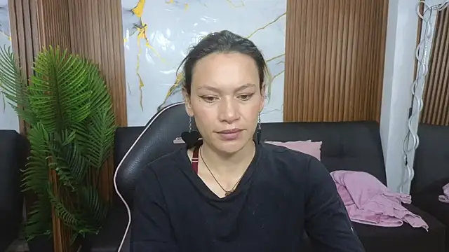 alonddra tay online show from June 8, 2026, 11:32 am