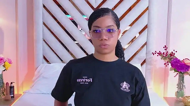 Abby Montero online show from July 24, 2026, 2:04 pm