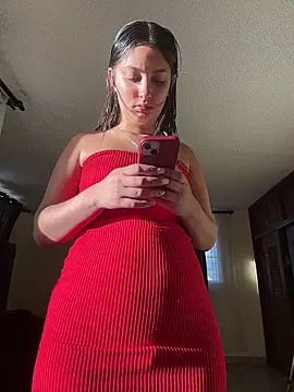 Snapshot of Lucyfer-fire chatting on May 5, 2026, 11:29 am Lucyfer-fire online show from May 5, 2026, 11:29 am