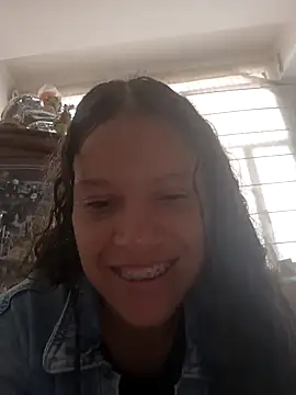 angelplu online show from April 16, 2026, 6:19 pm