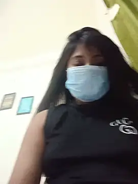 Snapshot of dearmona00 chatting on May 28, 2026, 10:23 am dearmona00 online show from May 28, 2026, 10:23 am