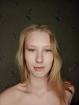 Snapshot of Tanya_Savel chatting on May 25, 2026, 1:17 pm Tanya Savel online show from May 25, 2026, 1:17 pm