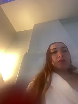 Sapphirelustxo online show from May 3, 2026, 4:13 pm